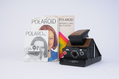 Polaroid alpha - polaroid,