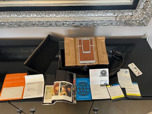 Polaroid land camera - sx-70,