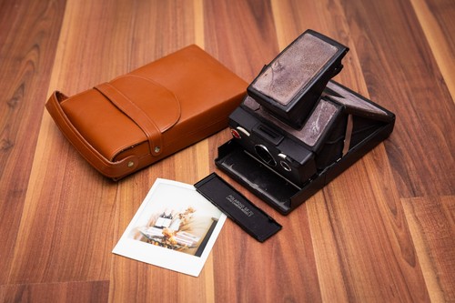 Polaroid land camera - land,