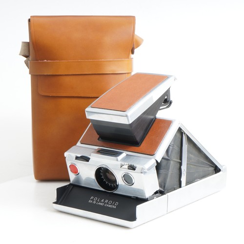 Mint polaroid sx - polaroid, sx-70
