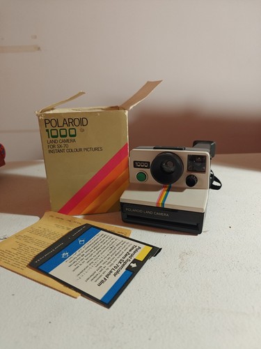 Polaroid 1000 land camera - polaroid,